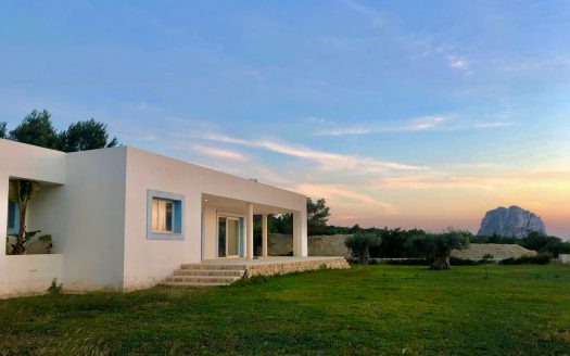 Villa Nueva, Es Vedra