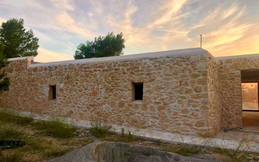 Villa Nueva, Es Vedra